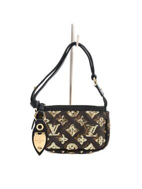 Louis Vuitton Handbag Pochette